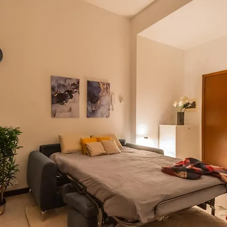 La Strangiato Apartment *